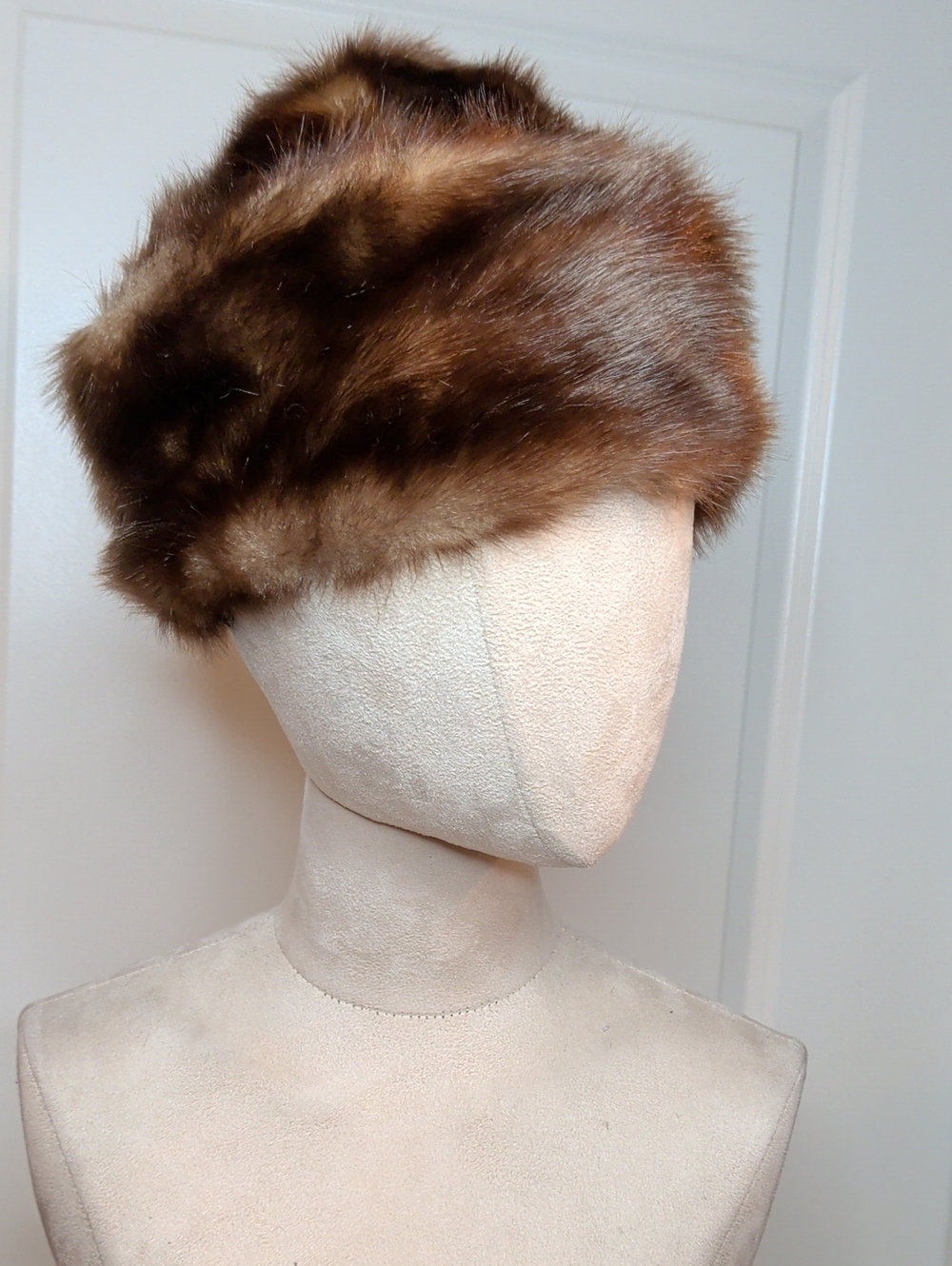 Vintage 60s Women's KM Russian Hat Real Fur Ushanka Dark Brown Mid Century 22"